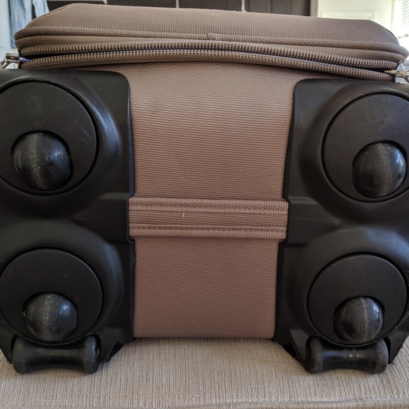 JOY First Class TuffTech Luggage Collection - Picture 8 of 8